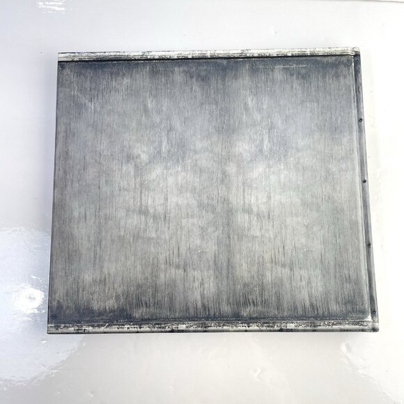 Pacific Rim - Man, Machines & Monsters hardcover book No Slipcover - Picture 9 of 11